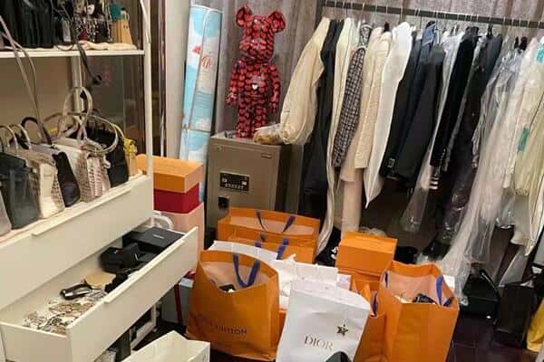 朝阳县回收一线品牌衣服